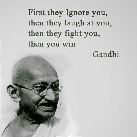 10 Lines on Mahatma Gandhi in Hindi
